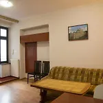 Kompleksowo Wyposazony Apartament W Centrum